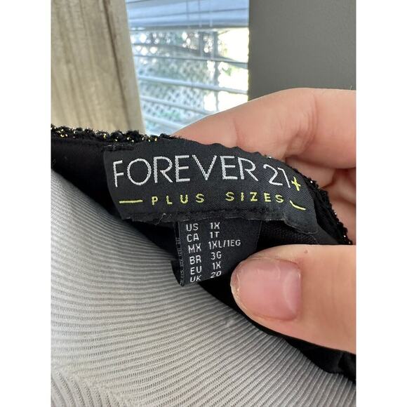 1X Forever 21 Plus black sparkle dress - Picture 3 of 3
